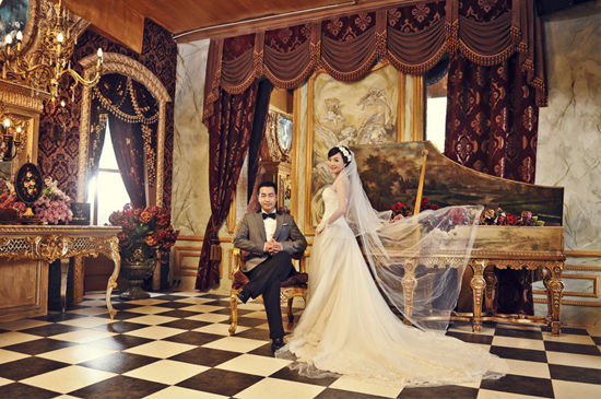 怎样拍摄唯美奢华的欧式主题婚纱照?_摄影技