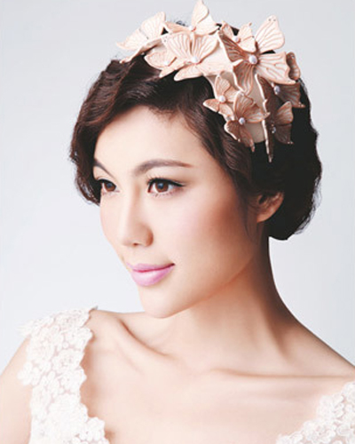 2015最唯美新娘韩式发型图片10