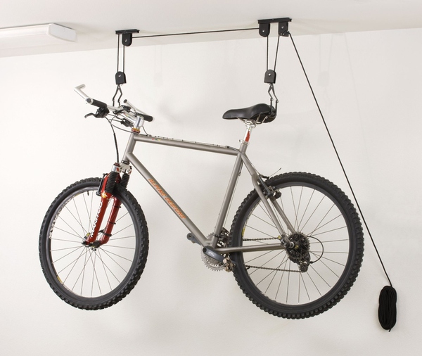 如何在空间有限的家里摆放自行车？73