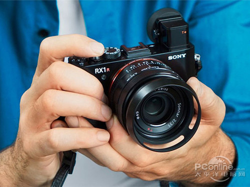 索尼RX1R II对焦方式详细介绍_数码相机教程-