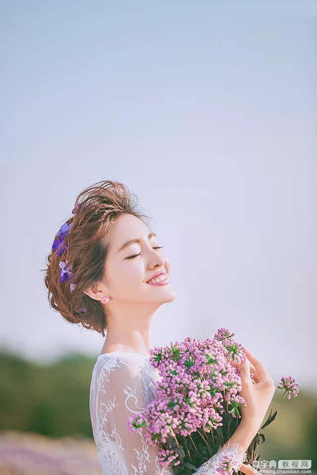 Photoshop调出韩式小清新的外景新娘照片1