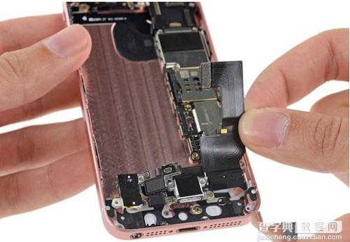 iphone se拆解(拆机)评测 iPhone se拆机图解详细过程解析(真机反正面拆解)22