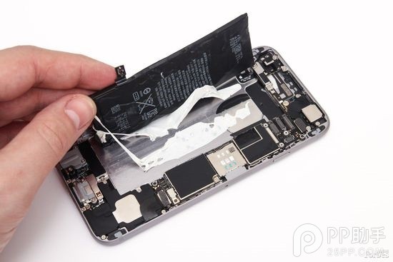 手把手教你更换iPhone6电池13