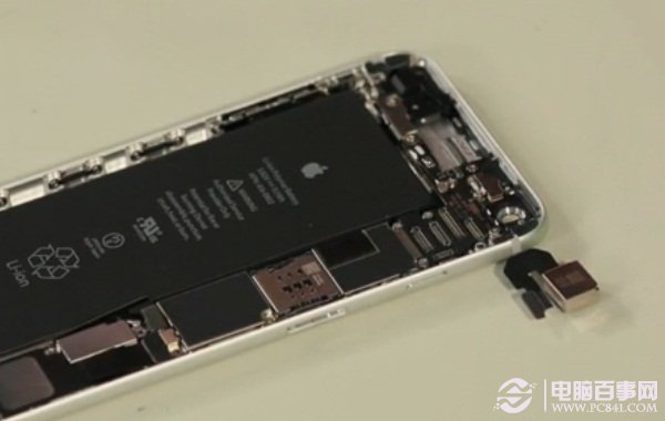 iPhone6与iPhone6 Plus内部拆解对比2