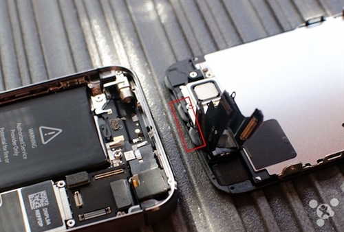 iPhone 5s屏幕组件拆装教程22