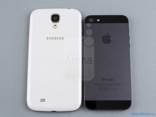 三星Galaxy S4对比iPhone 52