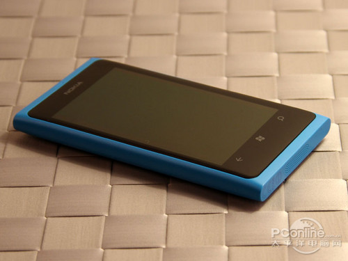 诺基亚Lumia 800评测1