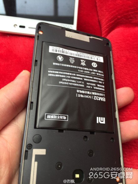小米手机4出现电池鼓胀问题是真的吗？1