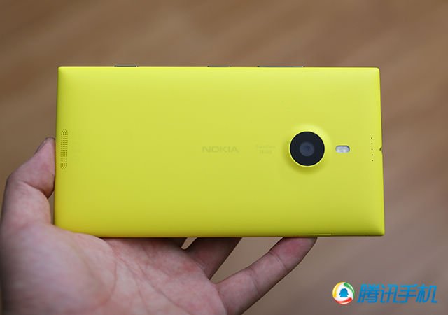 Lumia 1520评测6