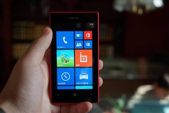 诺基亚Lumia520/720发布2