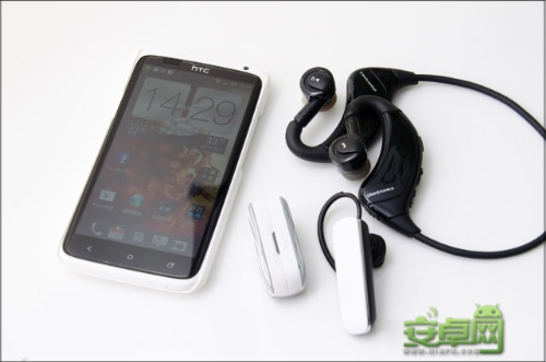 HTC One X拍照小技巧 蓝牙耳机一秒变拍照快门1