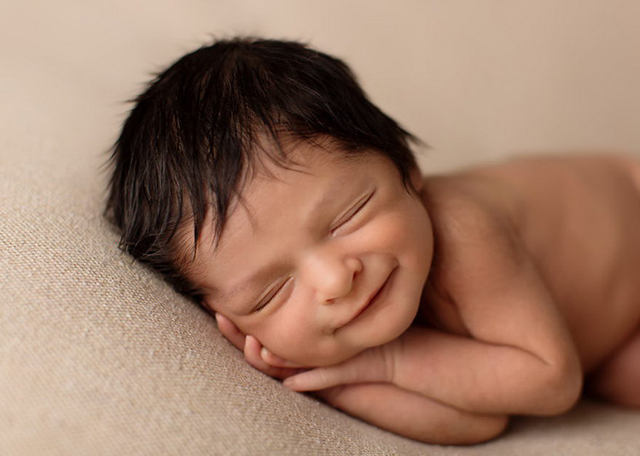 如何让熟睡的婴儿微笑3