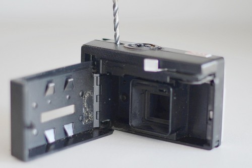 美工课时间到啦25：DIY旧相机改装成iPhone充电插座4