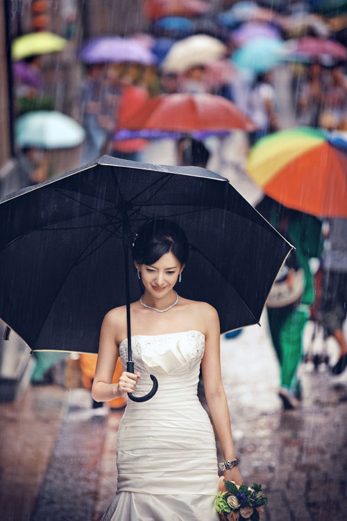 雨中婚纱拍摄技巧3