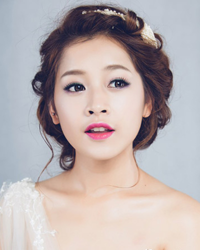 2015最唯美新娘韩式发型图片8