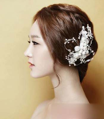 浪漫韩式新娘发型1