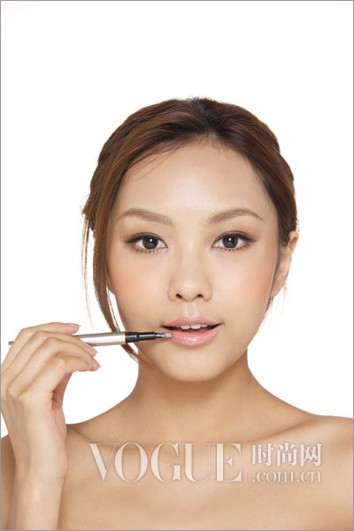 变身白富美看绯闻女孩妆13