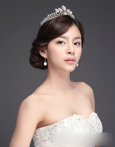 2013韩系唯美清新范儿新娘发型8