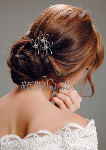 9款完美新娘发型5