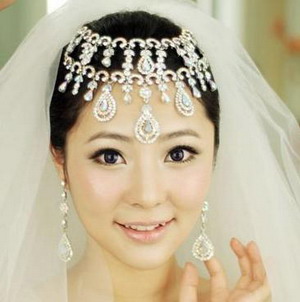韩式新娘妆发型打造永远闪耀的你5