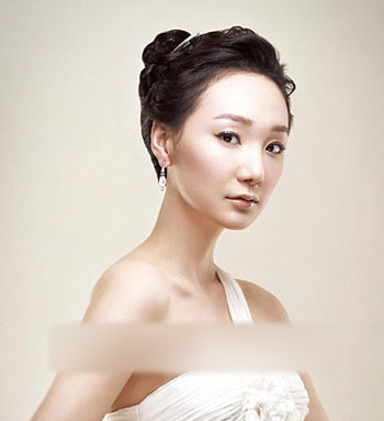 2013最新韩国时尚优雅新娘发型4