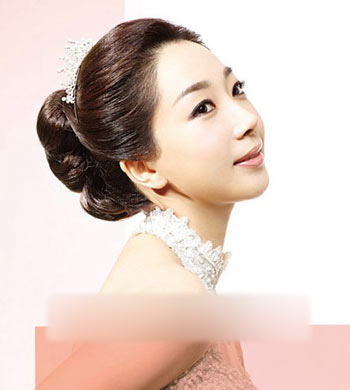 2013最新韩国时尚优雅新娘发型7