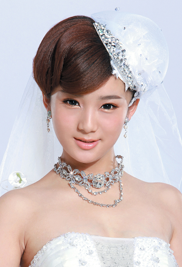 刘海演绎的风格美新娘2