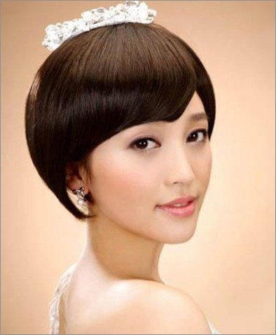 韩式短发新娘发型 打造清纯美人1