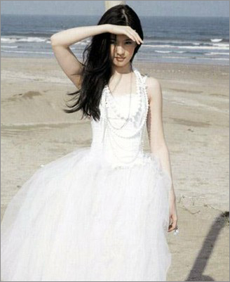 刘亦菲6款时尚百变新娘造型6