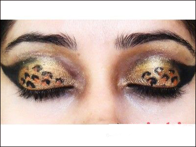 野性豹纹彩妆化妆技巧，爆发女性原始魅力4