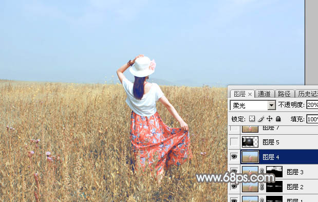Photoshop给草原上的人物加上清爽的韩系蓝黄色34