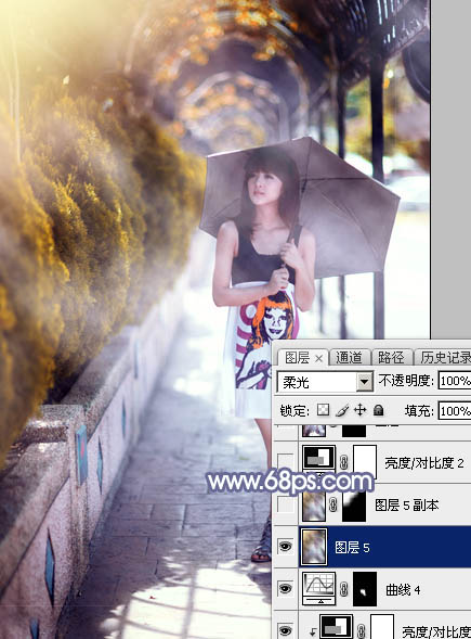 Photoshop给打伞的外景美女加上浓厚的秋季色33