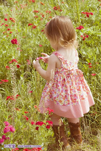 PS填充图层调出花丛中儿童照片的梦幻色彩4