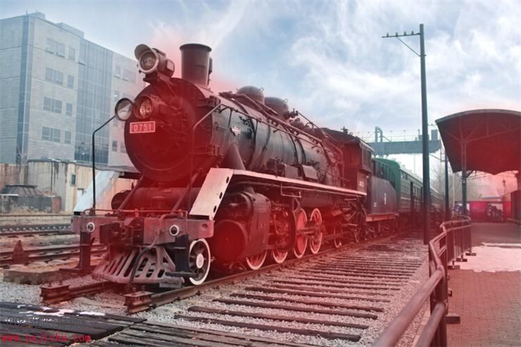 Photoshop调出表现铁道的忧伤色调4