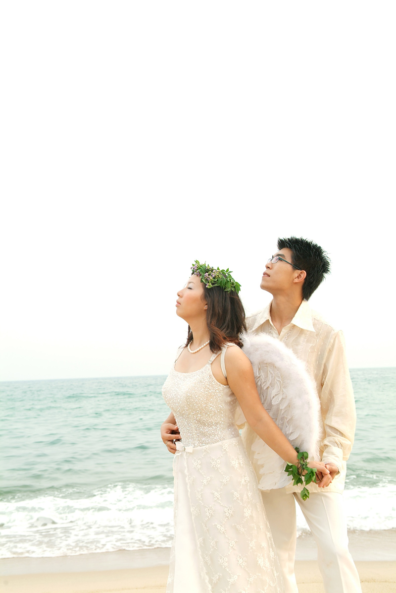 PhotoShop为海边的婚纱照添加淡彩色调3