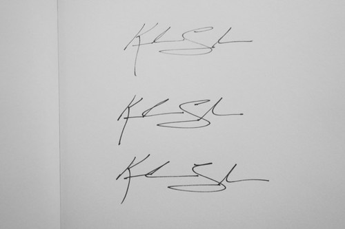 PS把自己的手写签名制成作品水印效果教程2