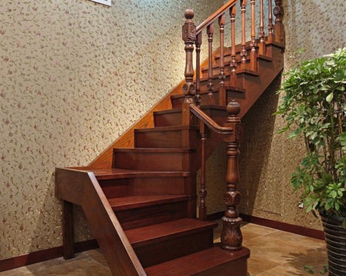 室内楼梯安装的五个要点2