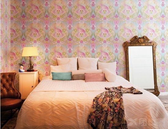彩色卧室墙纸效果图欣赏4