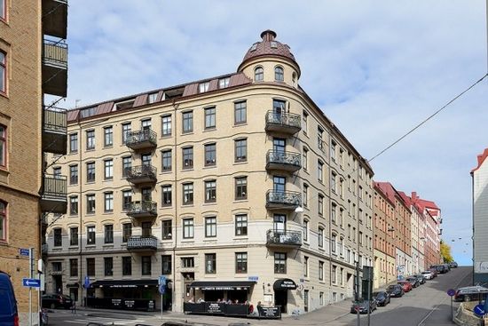 瑞典哥德堡82平顶楼公寓装修效果图4
