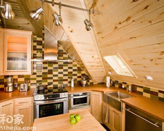 空间巧规划 13个阁楼变身厨房设计13