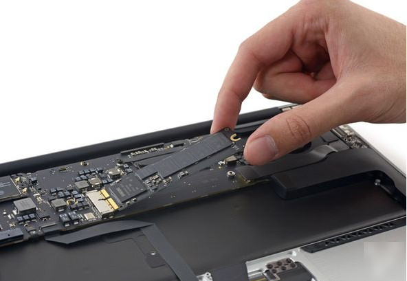 2015年款MacBook Air拆解图集27