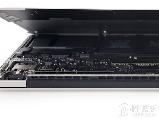 2015新款13 英寸Retina MacBook Pro拆机高清图赏4