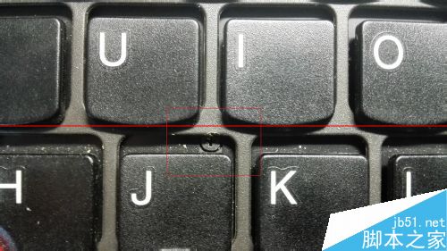 键盘怎么拆？联想ThinkPad E531键盘拆卸的方法4