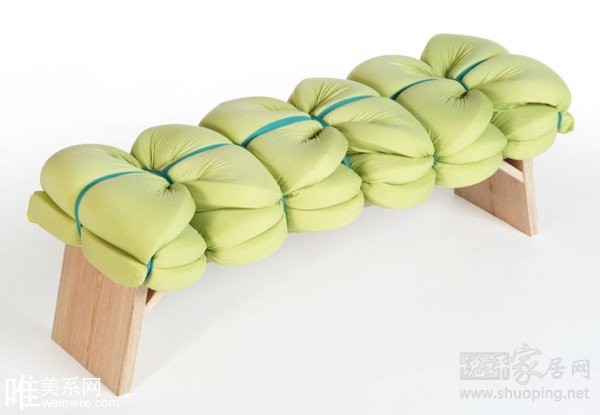 海绵床垫改造成创意沙发Zieharsofika4