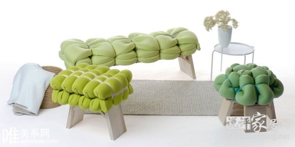 海绵床垫改造成创意沙发Zieharsofika1