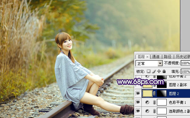 Photoshop打造小清新的淡黄色秋季铁轨美女图片19