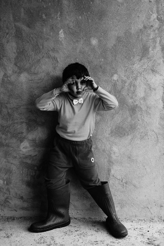 女摄影师镜头下的童年 找到黑白纪实的创作风格8
