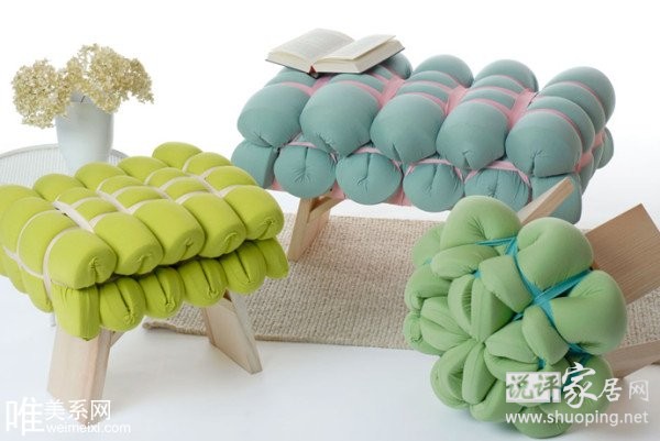 海绵床垫改造成创意沙发Zieharsofika10