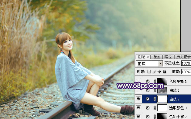 Photoshop打造小清新的淡黄色秋季铁轨美女图片34