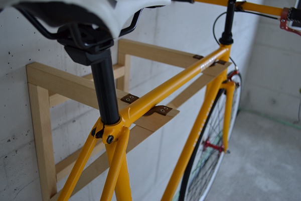 如何在空间有限的家里摆放自行车？11